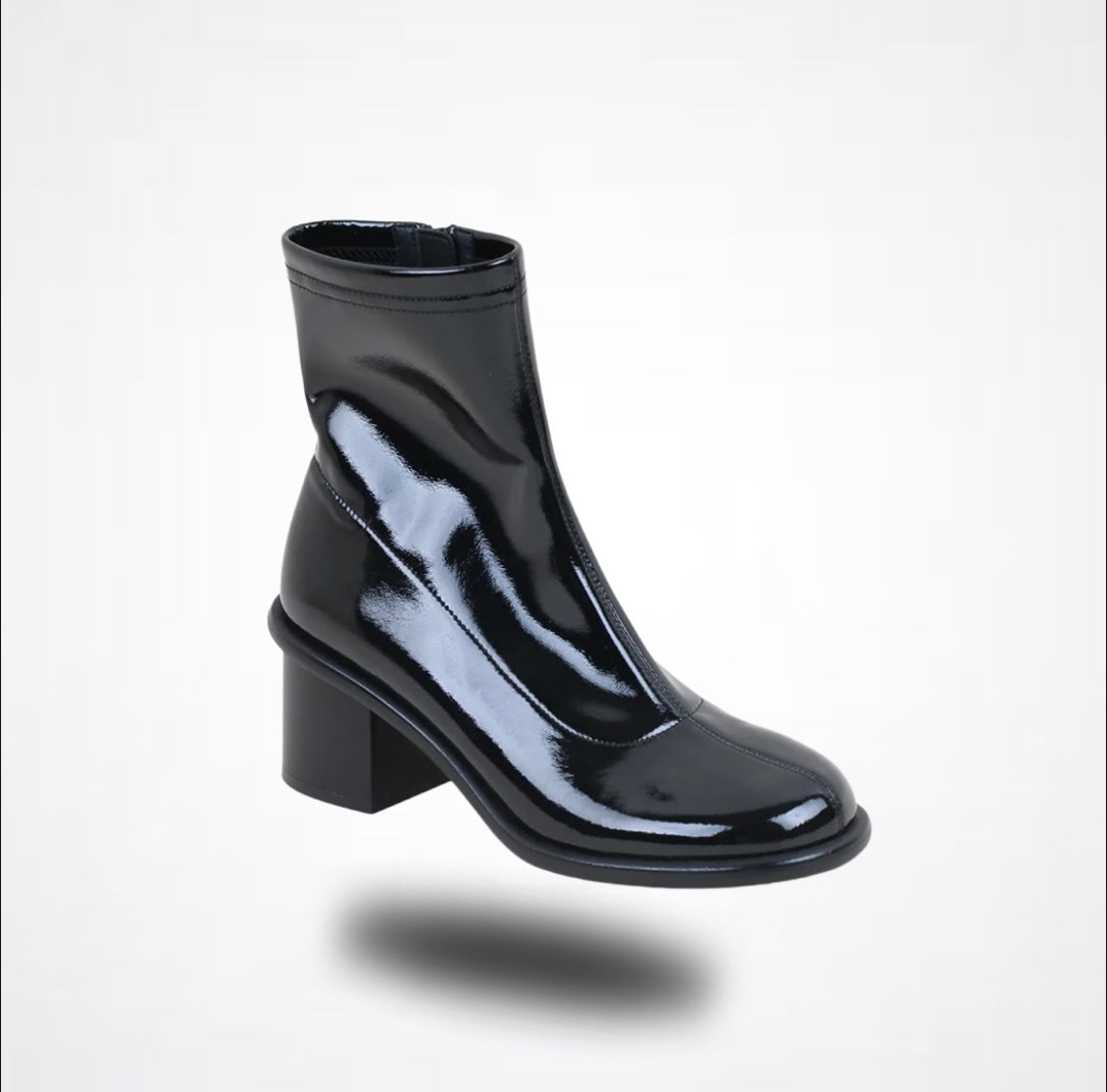 Elegance Style Shiny Boots